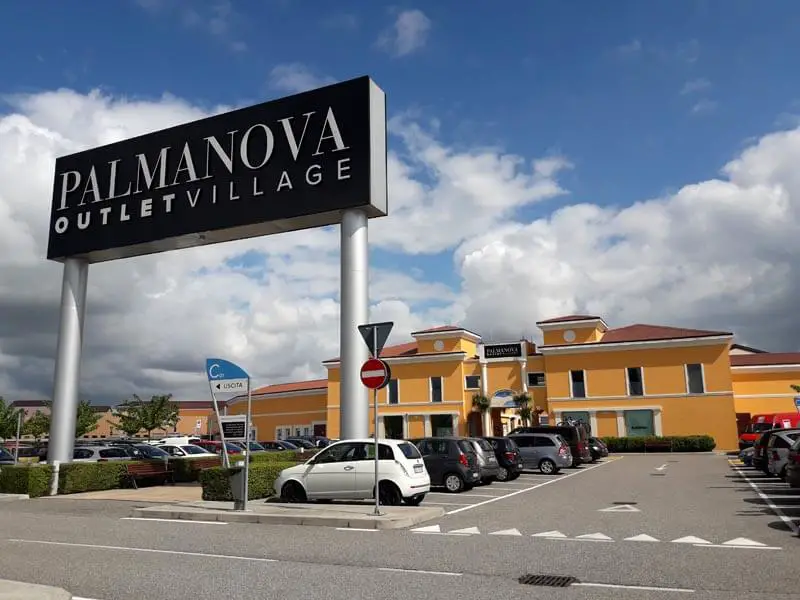 palmanova outlet village