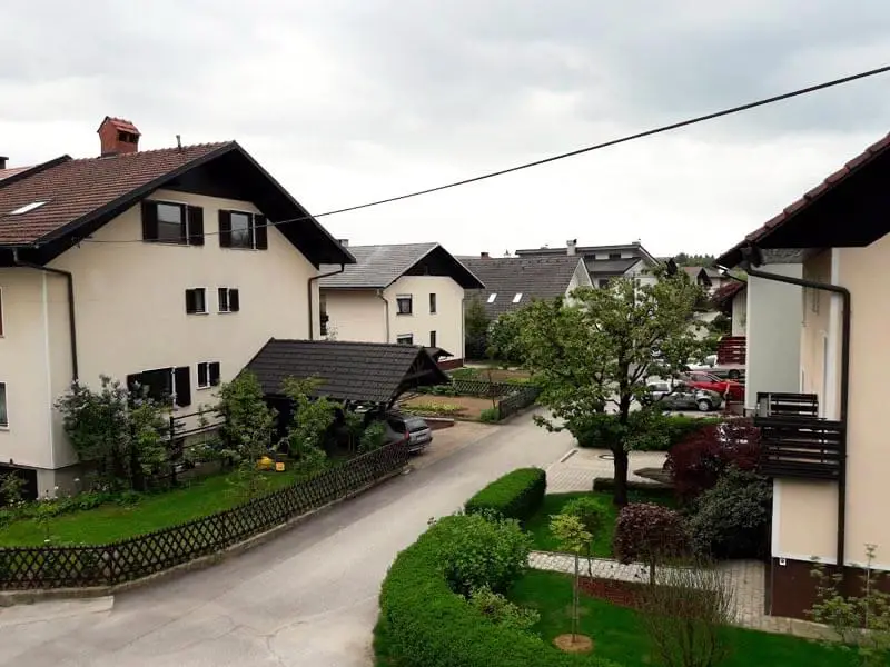slovenija: apartmani sres mlaka pri kranju