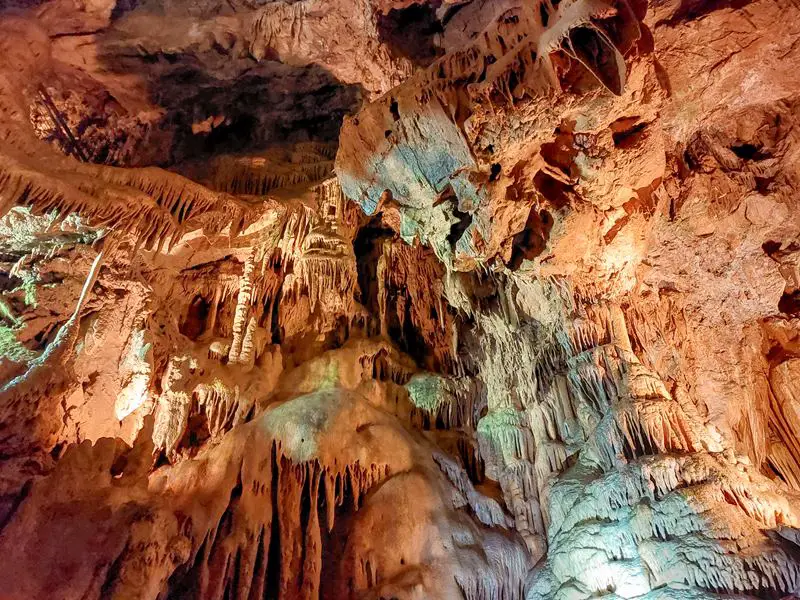 Pećinska lepotica: Resavska pećina