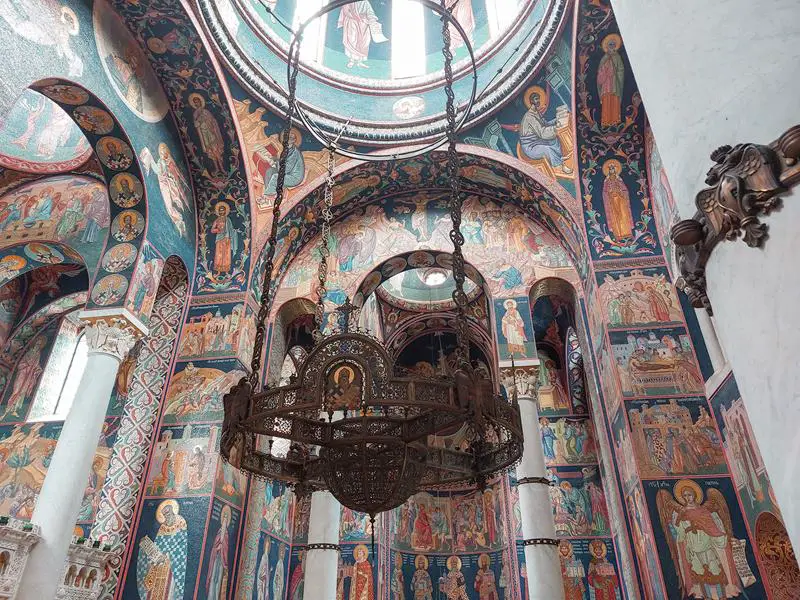 topola: oplenac crkva svetog djordja unutrasnjost