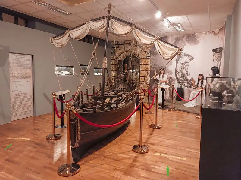 turnu severin: muzej regije gvozdene kapije dakijski brod