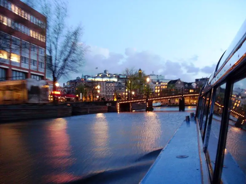 amsterdam: nocna vožnja kanalima